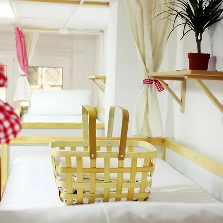 شباب Picnic Dreams Boutique * مالقة